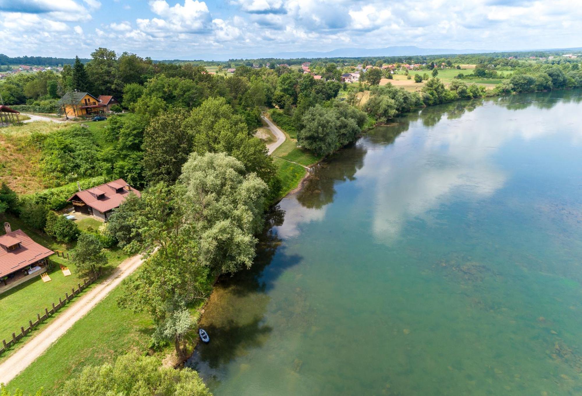 Zagreb, Kuca Za Odmor Swan River Holiday House Lasinja Exterior photo